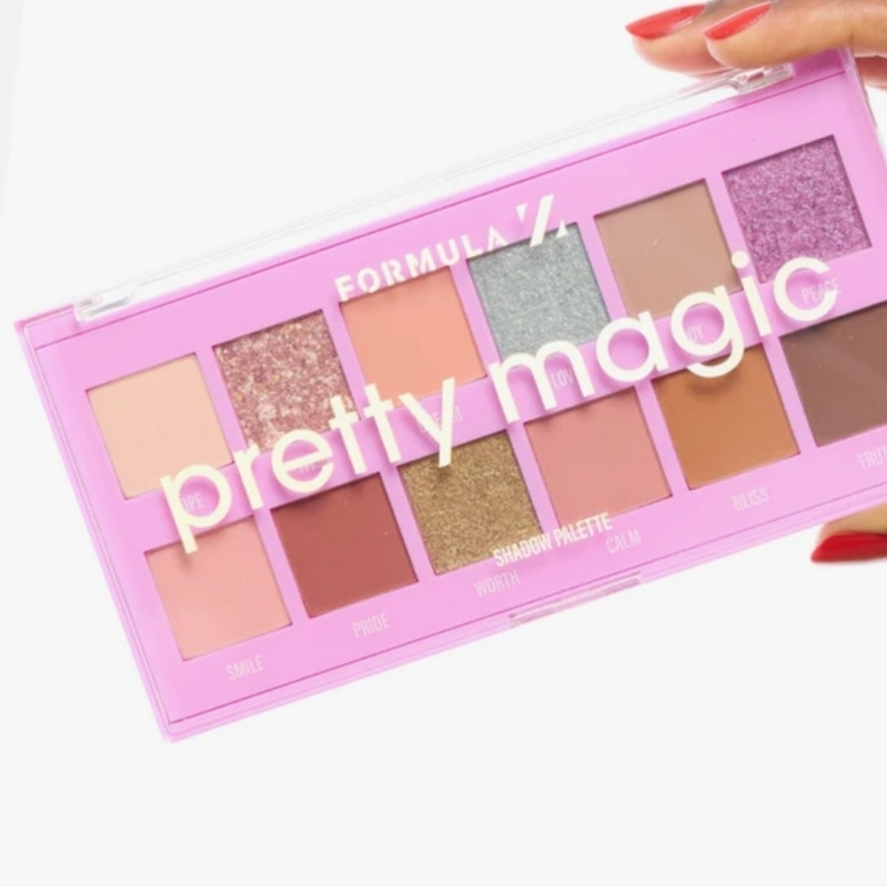 Pretty Magic Eyeshadow Palette - Multicolor - Picture 3 of 3